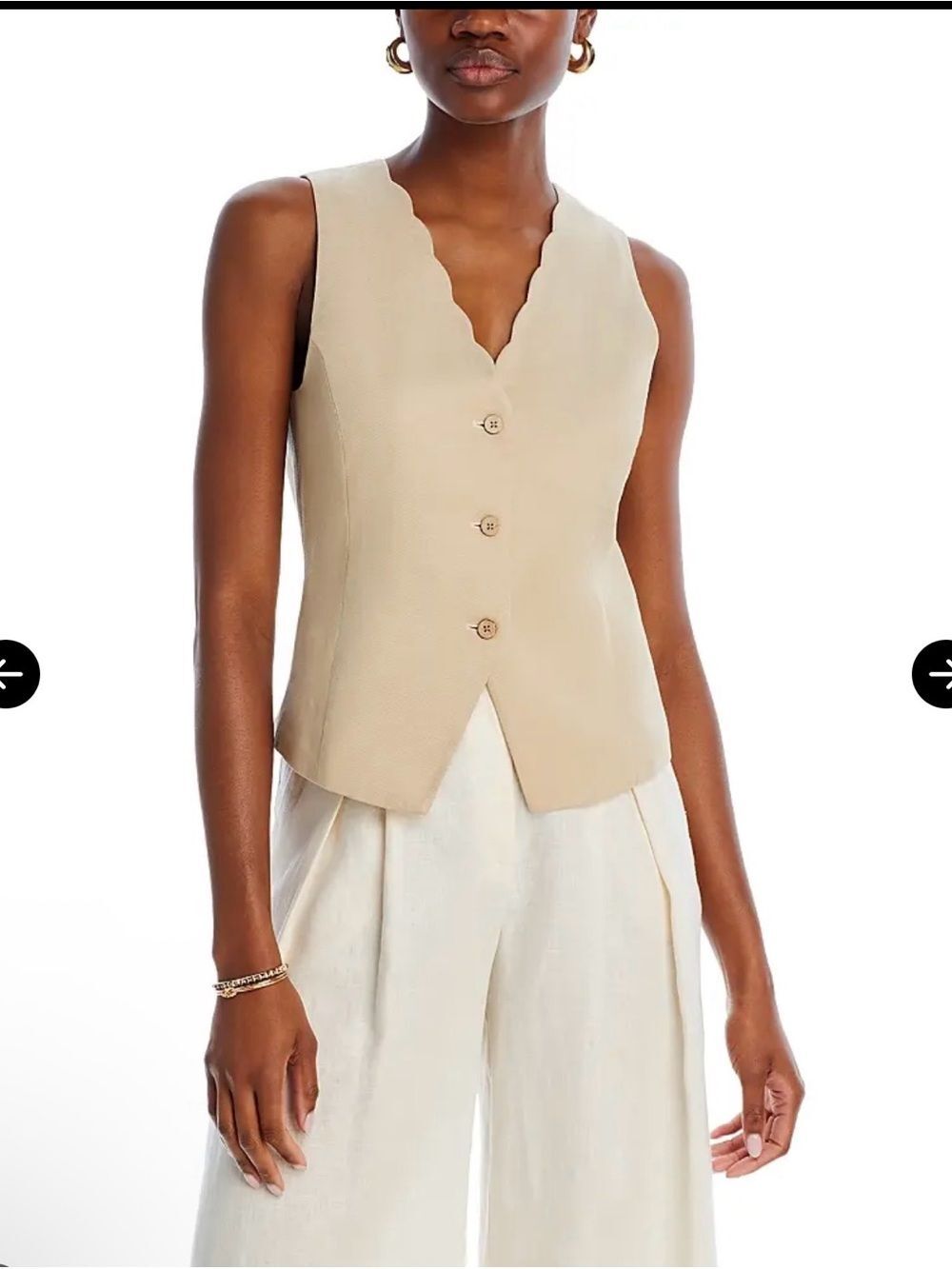 Cupid Scalloped V-Neck Sleeveless Vest in Beige Size L Retail $89